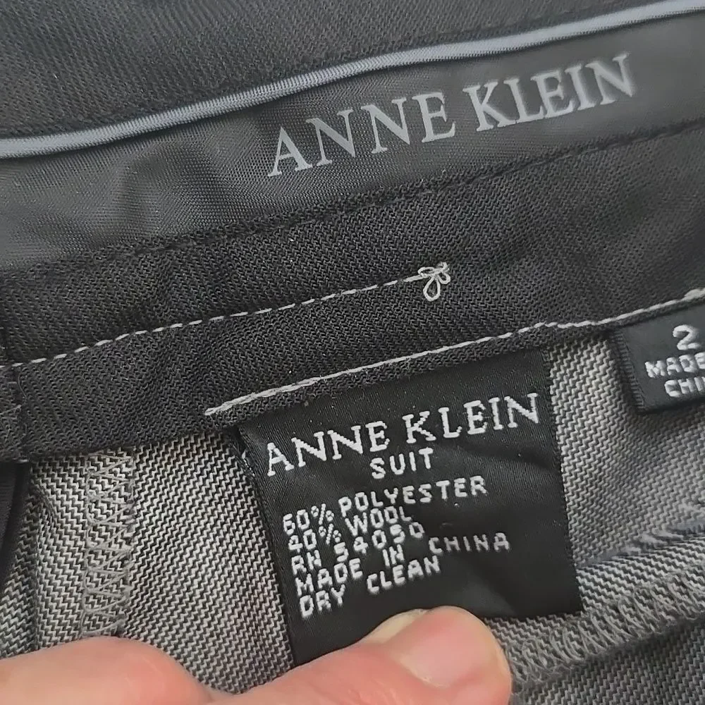 Anne Klein Gray Pant Suit 2